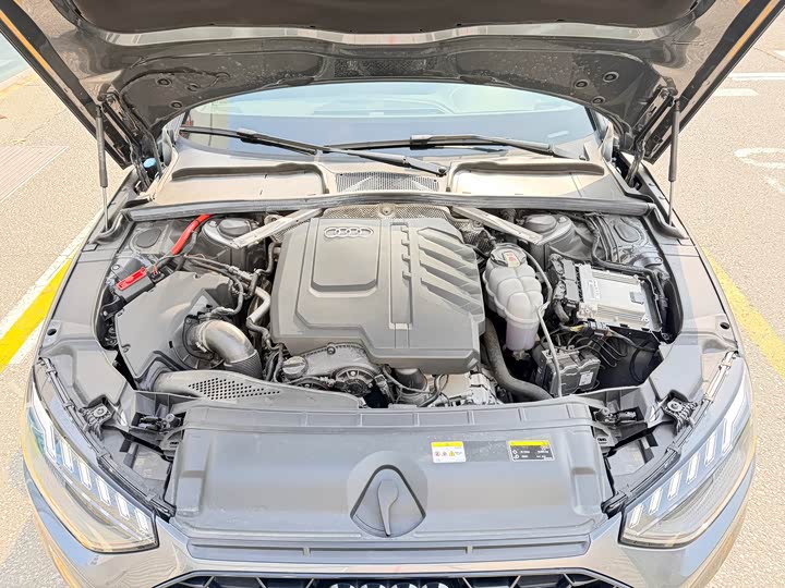 Audi A4L 40 TFSI quattro RS Kit Ransu