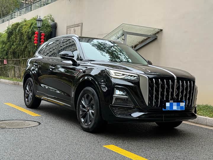 Hongqi HS5