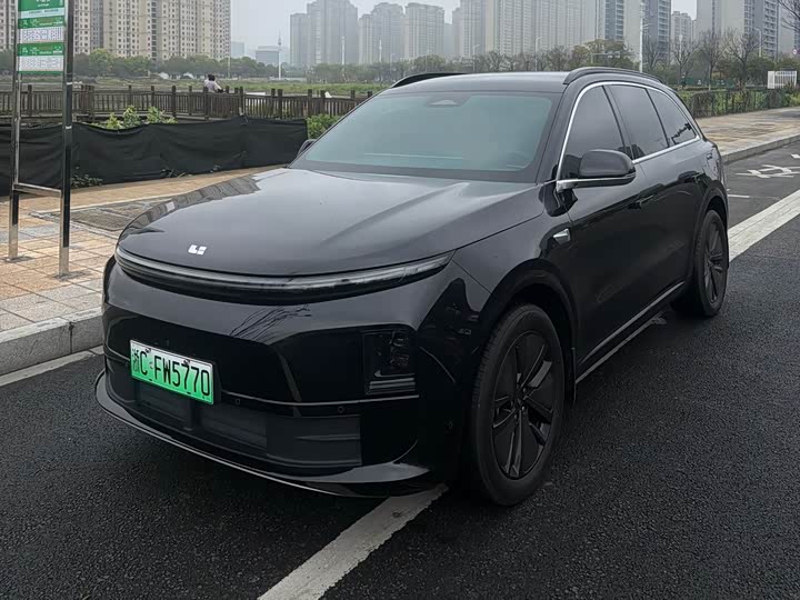 Li Auto L6