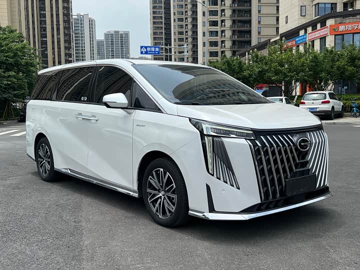Trumpchi M8