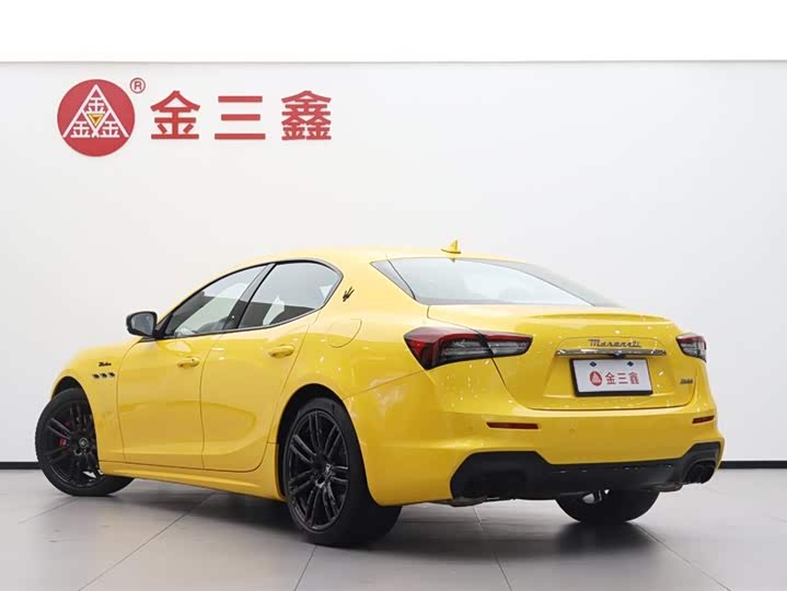 Maserati Ghibli