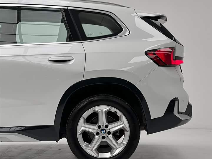 BMW X1 s Drive20Li X Design Package