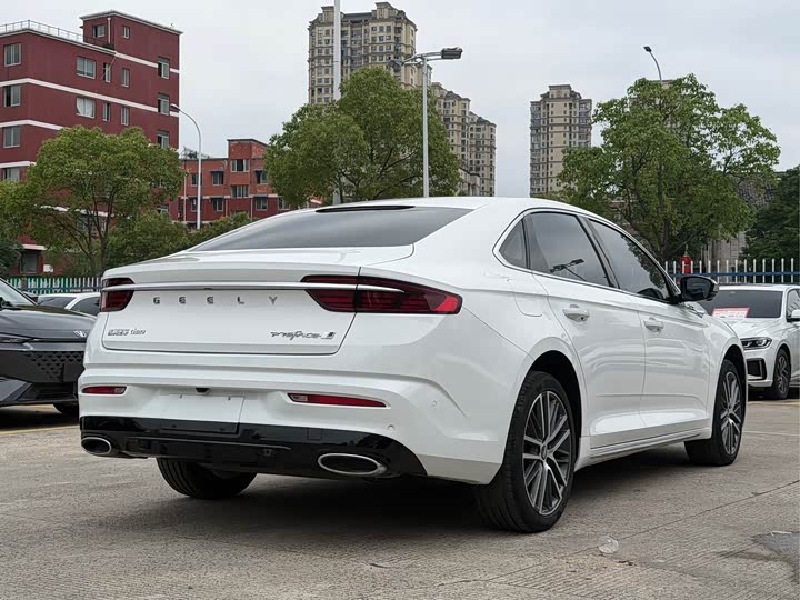 Geely Xingrui
