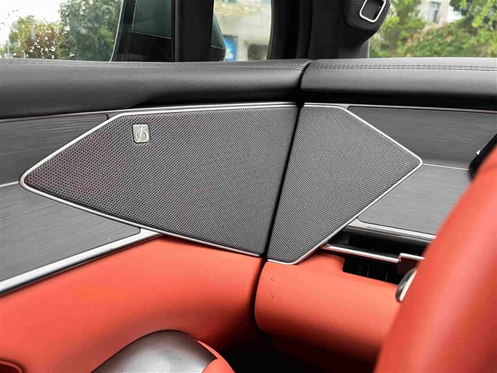 BYD Tang L DM 175 km Drone Player