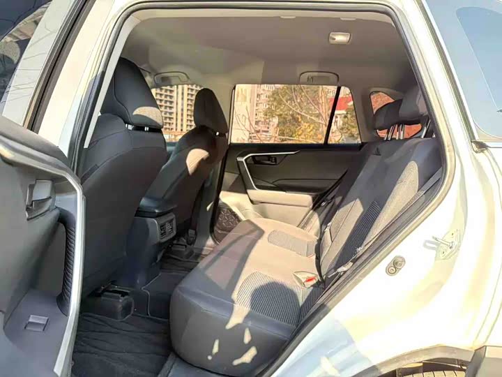 Toyota Wildlander