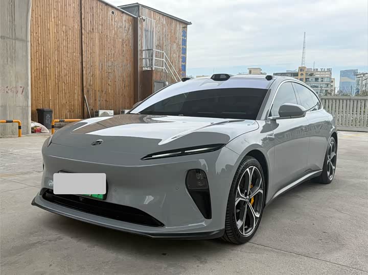Nio ET5T