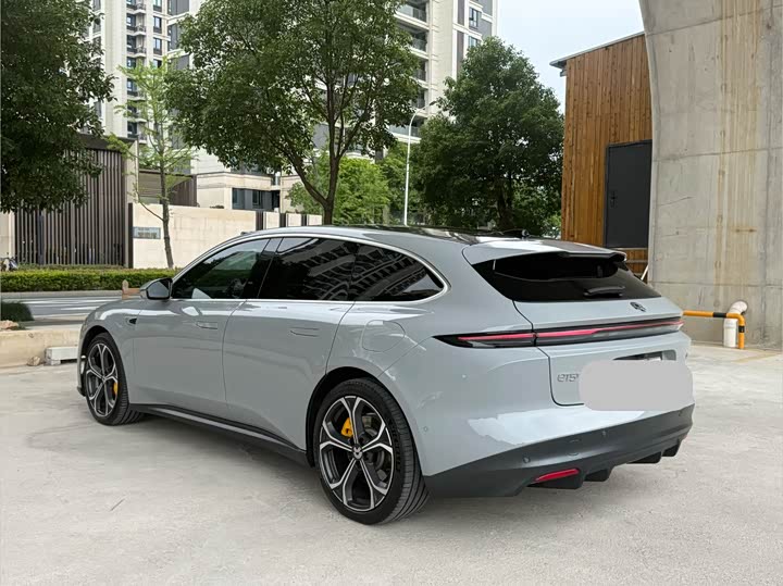 Nio ET5T
