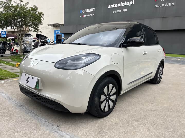 Wuling Bingo 333 km Lingxi Connected