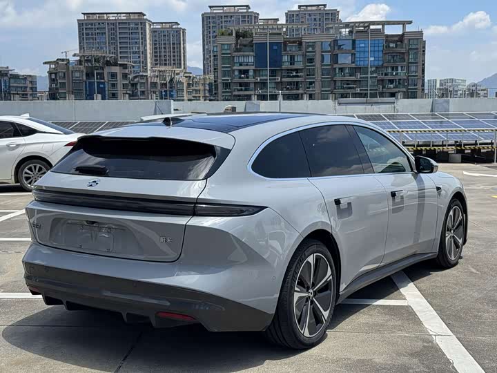 Nio ET5T 100 kWh Touring