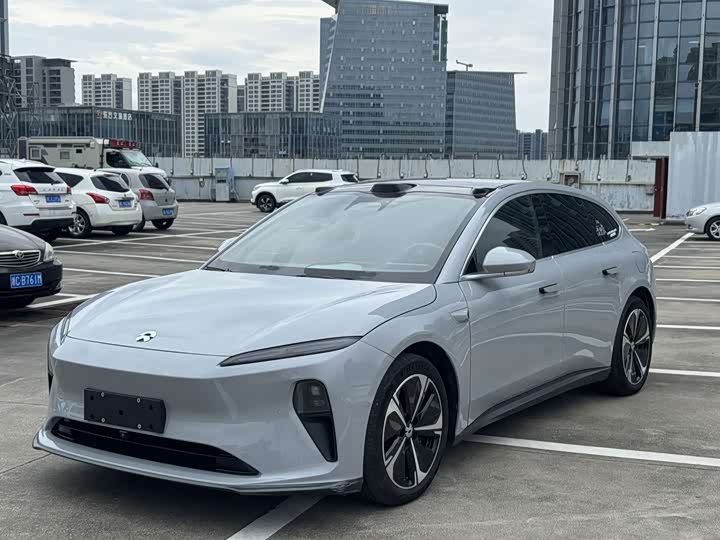 Nio ET5T