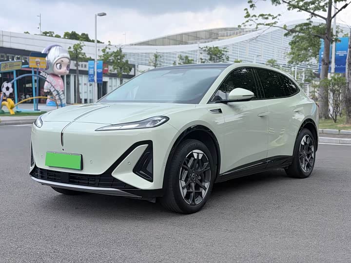 Hongqi Tiangong 06 520 Zhixuan