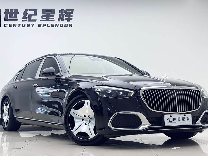 Mercedes-Maybach 