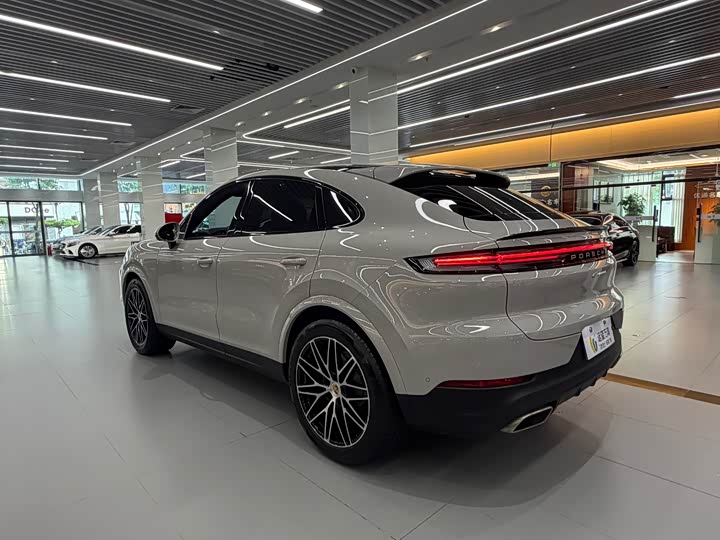 Porsche Cayenne Coupé