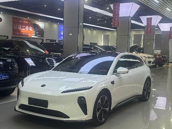Nio ET5T