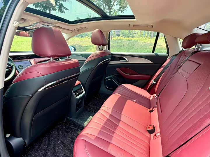 Hongqi H5