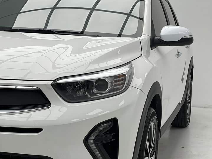 Kia KX1