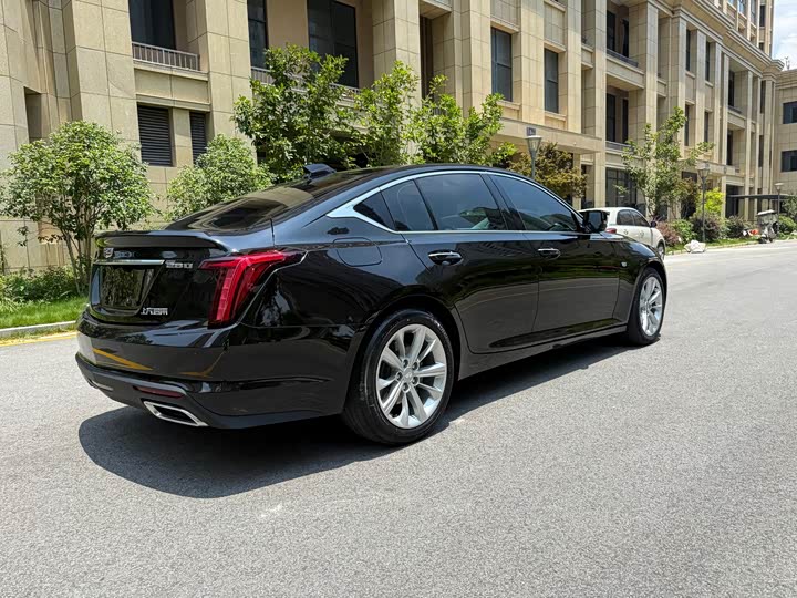Cadillac CT5 28T Luxury Pro