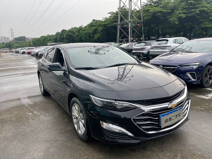 Chevrolet Malibu XL