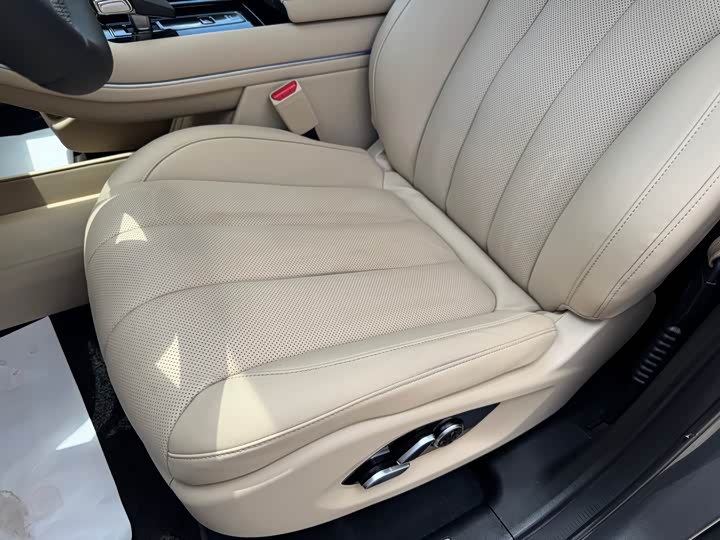 Aito M7