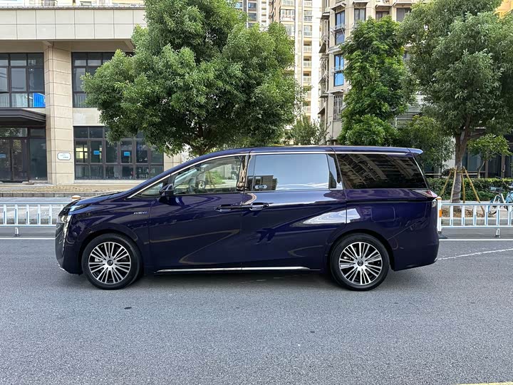 Trumpchi Trumpchi E8