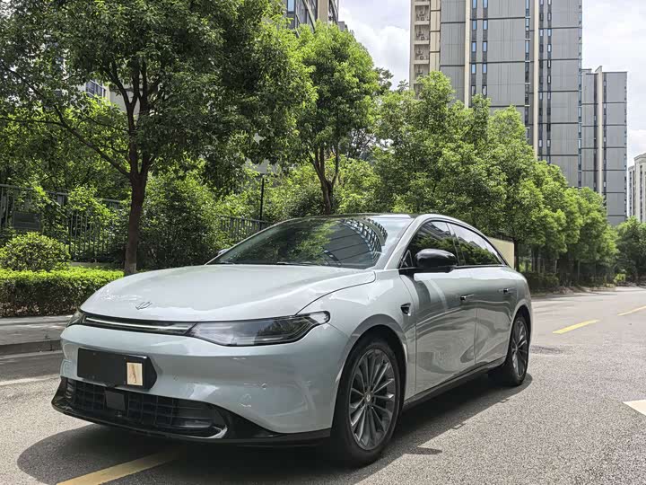 Leapmotor C01 BEV 525 Premium