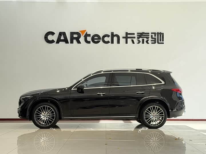 Mercedes-Benz GLC 300 L 4MATIC Luxury 5-Seater