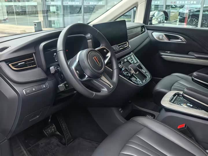 Hongqi HQ9