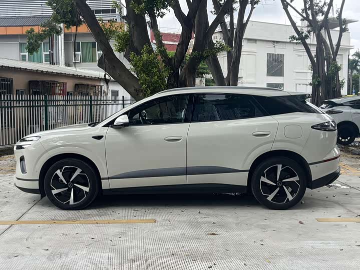 BYD Sea Lion 06 DM-i 205 Linghang Plus