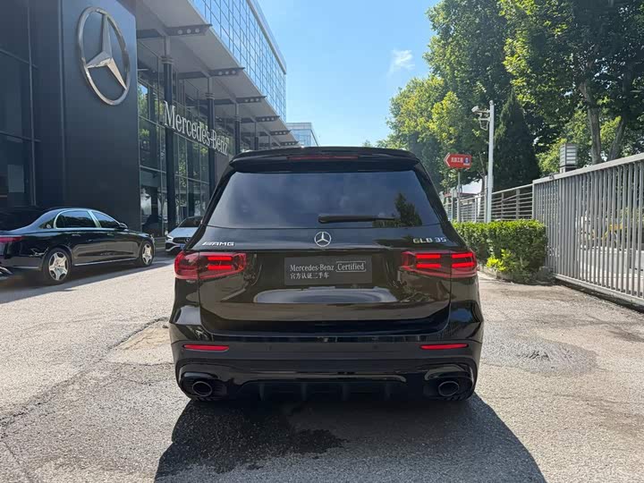 Mercedes-Benz AMG GLB 35 4MATIC