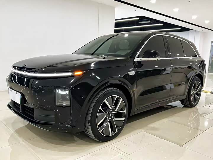Li Auto L6