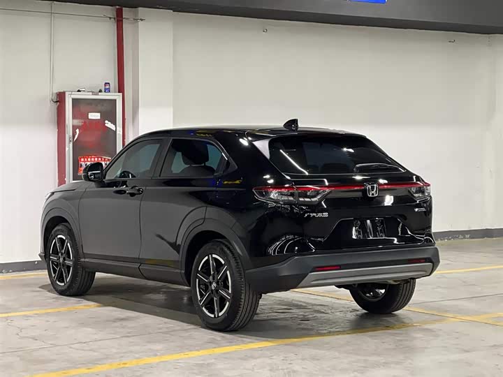 Honda Vezel 1.5 CVT Tech