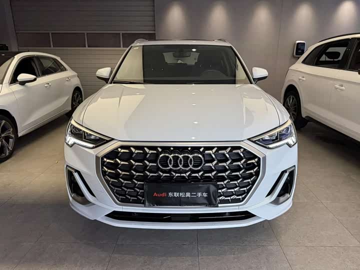 Audi Q3 40 TFSI Sport Dynamic