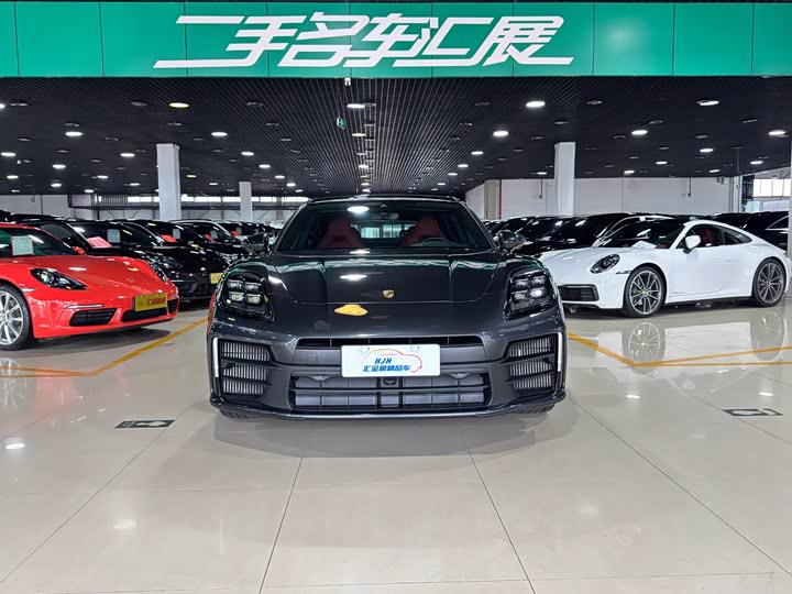 Porsche Panamera 4