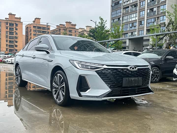 Chery Arrizo 8