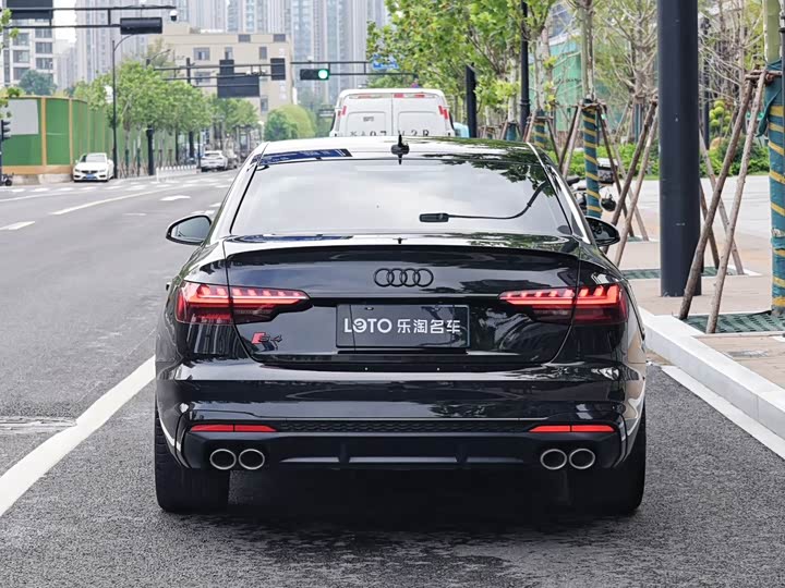Audi S4 3.0TFSI