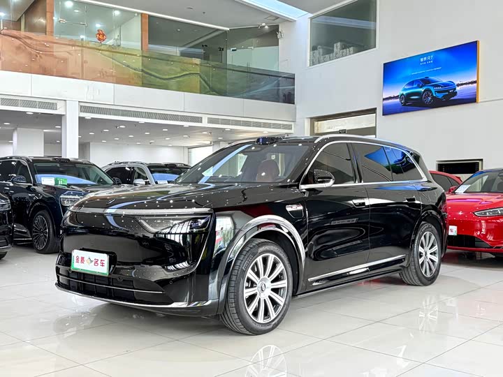 Aito M8 EREV Max 37 kWh 6-Seater (192-Line LiDAR)