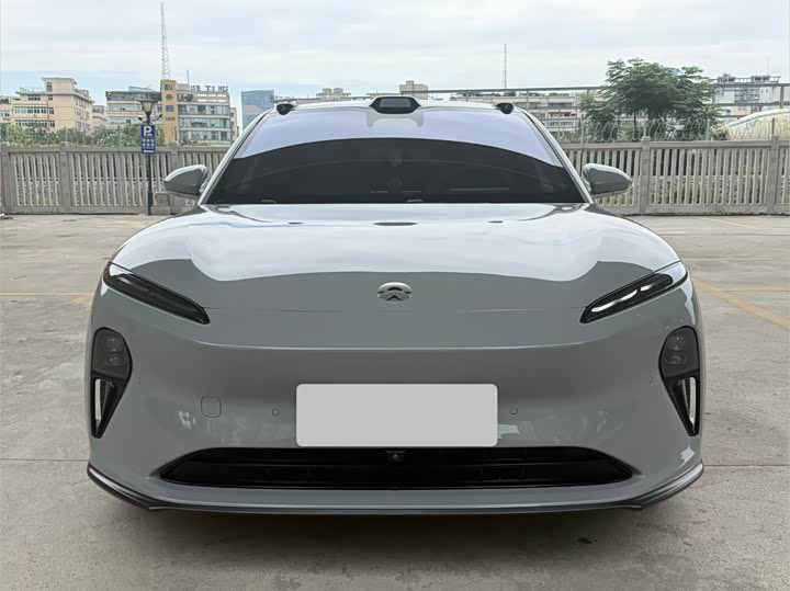 Nio ET5T