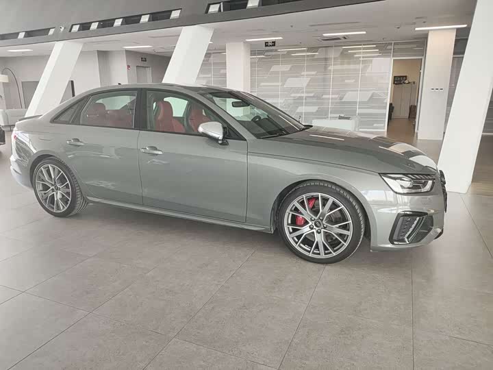 Audi S4 3.0TFSI