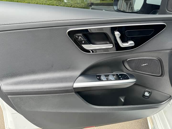 Mercedes-Benz C-Class C 200 L Sport (2023 Facelift)