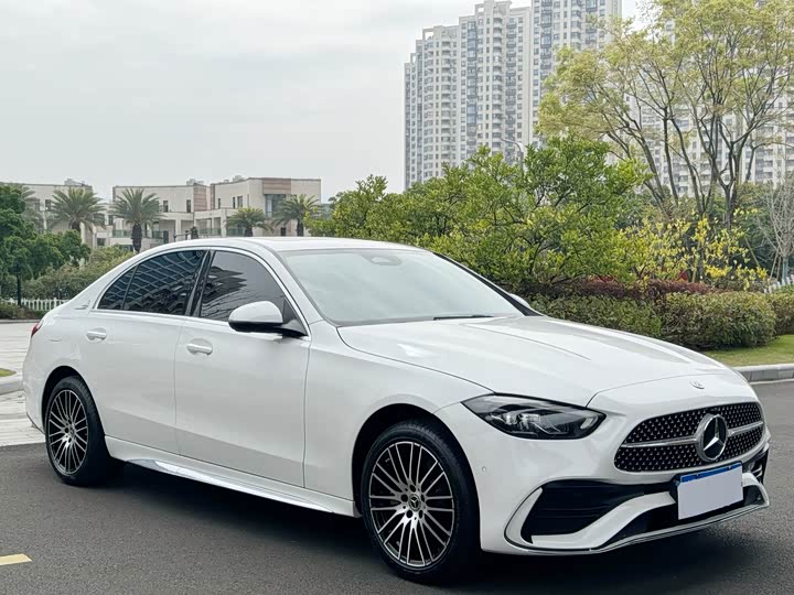 Mercedes-Benz C-Class C 200 L Sport (2023 Facelift)