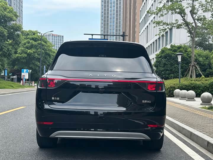 Aito M9 EREV Ultra 52 kWh 6-Seater (192-Line LiDAR)