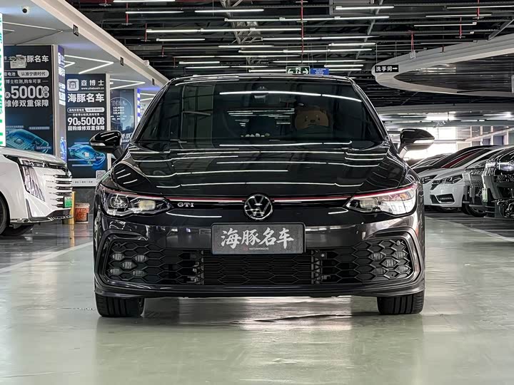 Volkswagen Гольф 2023