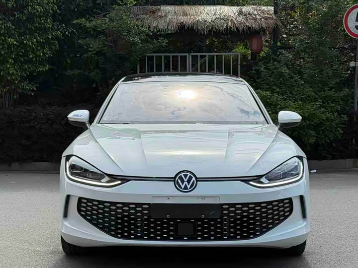 Volkswagen Lamando L