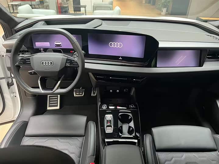 Audi Q6L e-tron Launch Navigation Edition