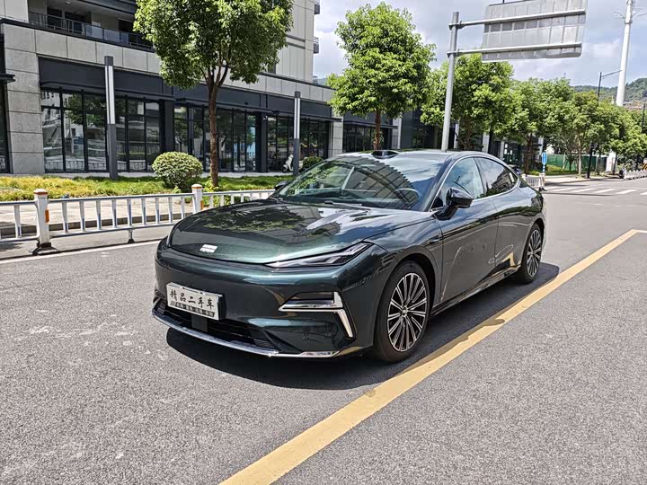 Geely Galaxy Xingyao 8 130 km EM-P Starship