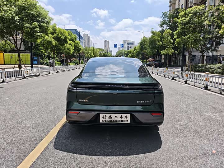 Geely Galaxy Xingyao 8 130 km EM-P Starship