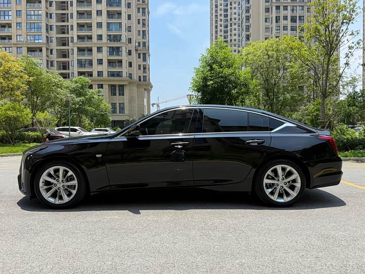 Cadillac CT5 28T Luxury Pro