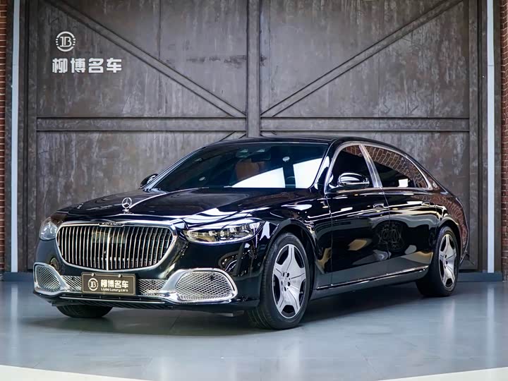 Mercedes-Maybach 