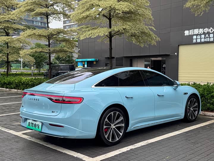 Luxeed S7