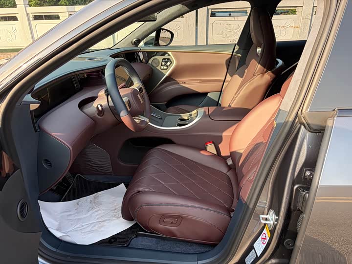 Avatr 11 Max EREV (2025 Facelift)